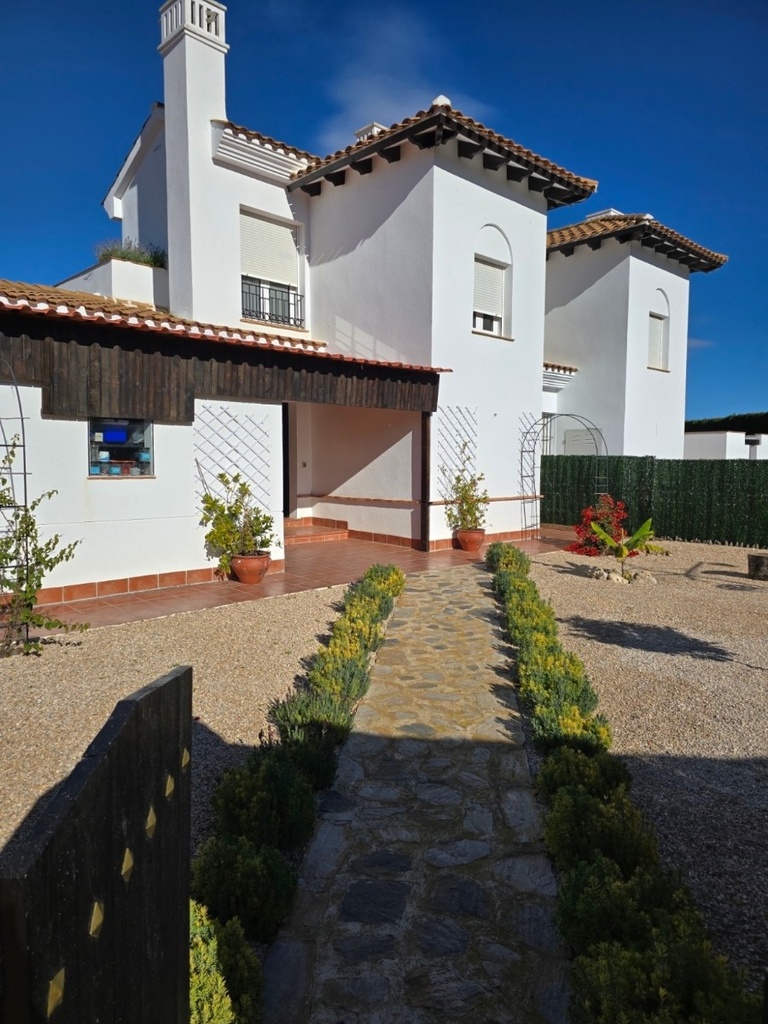Moderná vila v Fuente Alamo – Inland