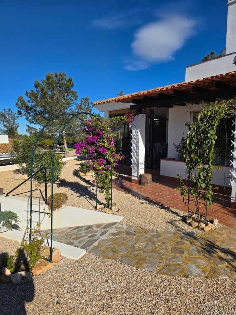 Moderná vila v Fuente Alamo – Inland