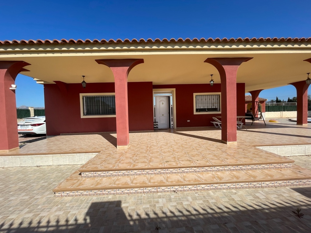 Moderná vila v Albatera – Inland