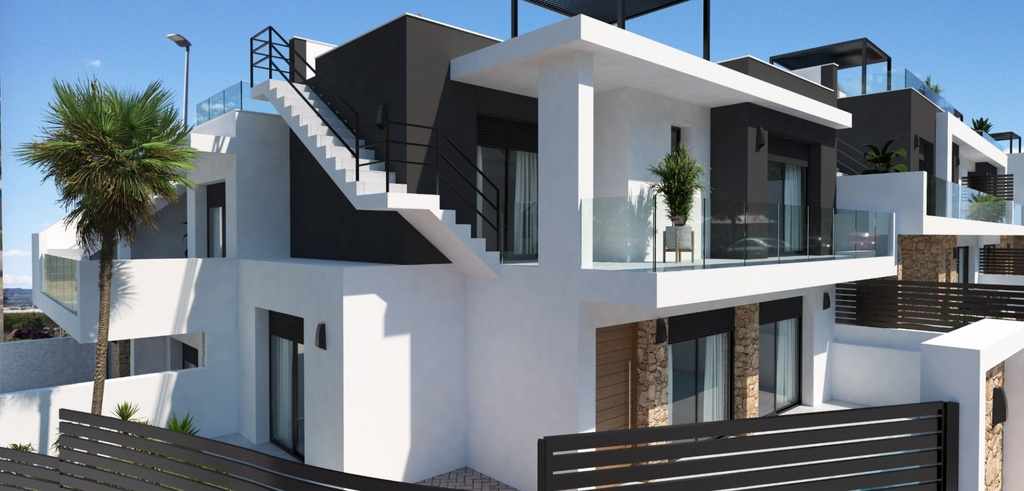 Moderný Land v Los Montesinos – Costa Blanca