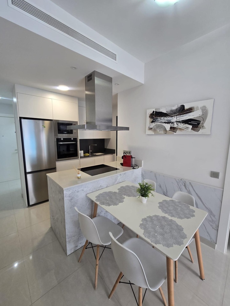 Moderný apartmán v Torrevieja – Estacion De Autobuses