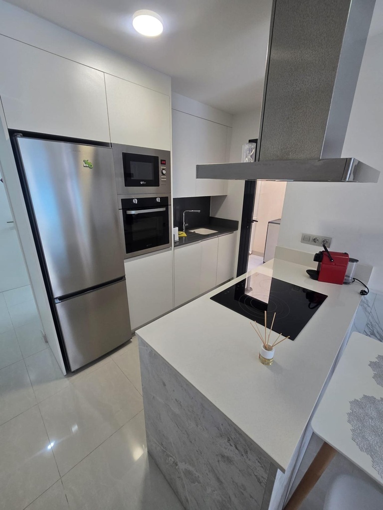 Moderný apartmán v Torrevieja – Estacion De Autobuses