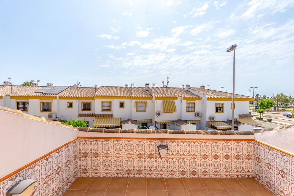 Moderná vila v Torre de La Horadada – Costa Blanca