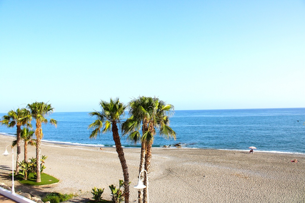 Moderný apartmán v Algarrobo Costa – Costa del Sol