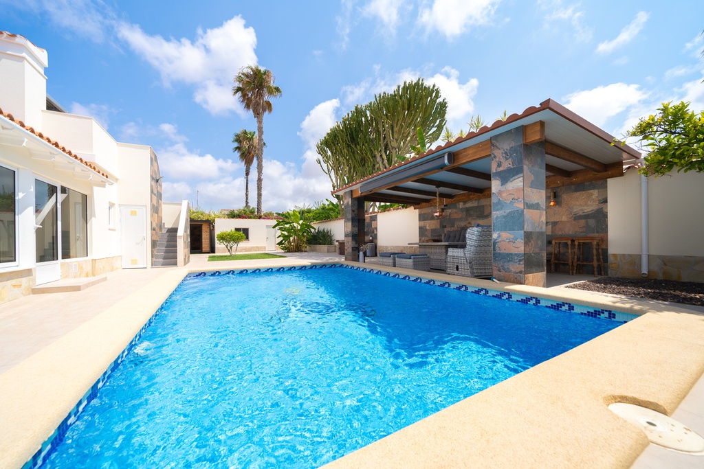 Luxusná vila v Torrevieja – Costa Blanca
