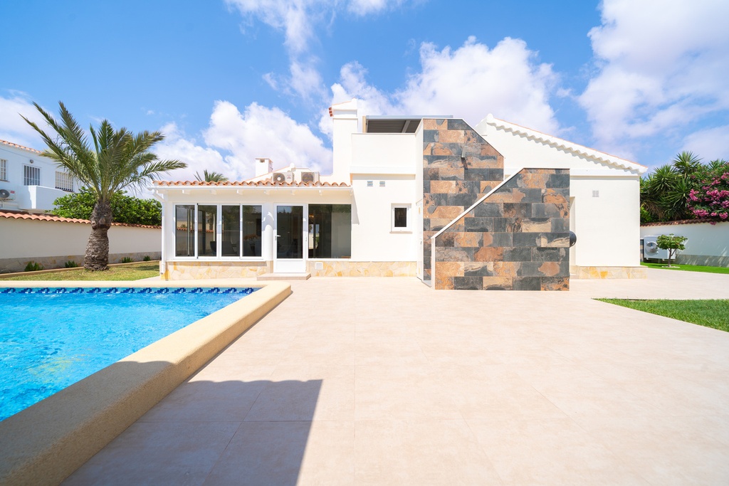 Luxusná vila v Torrevieja – Costa Blanca