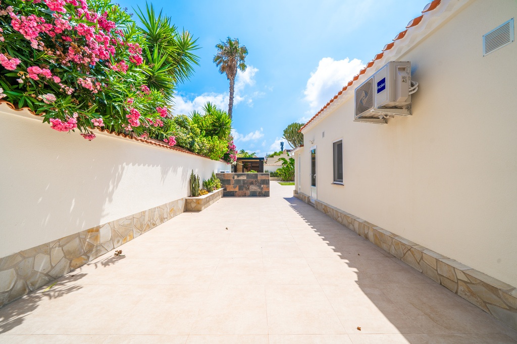Luxusná vila v Torrevieja – Costa Blanca