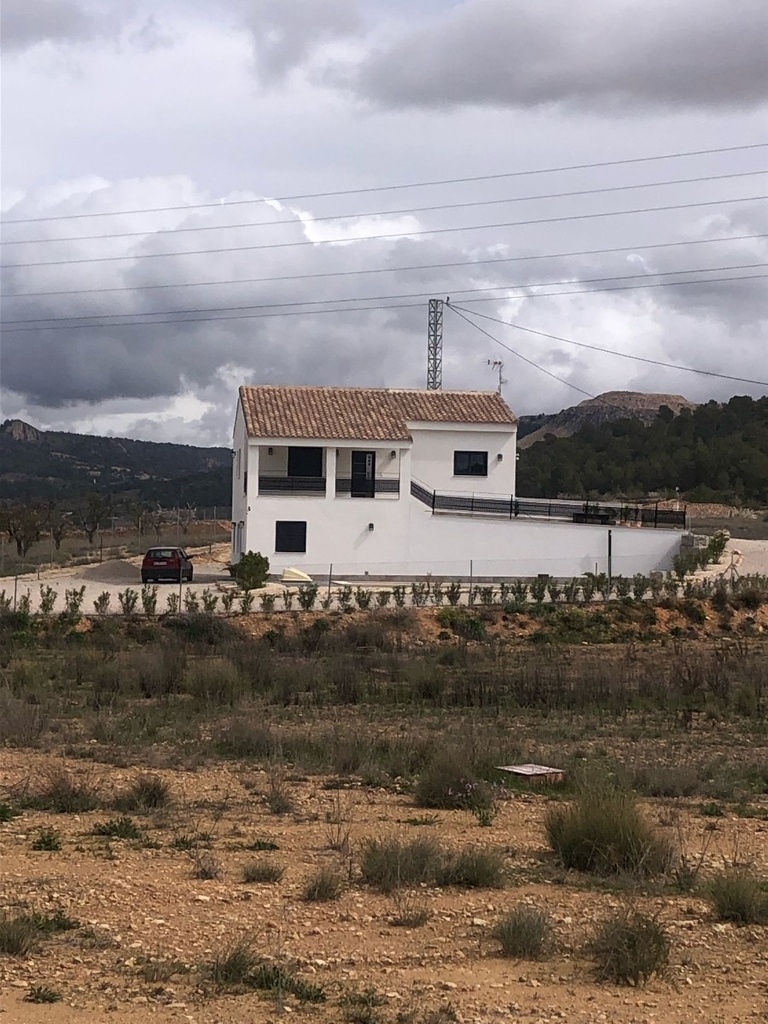 Moderná vila v Pinoso – Inland