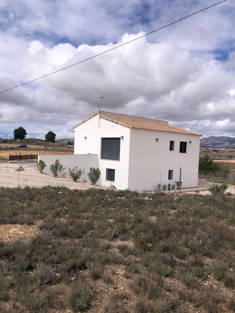 Moderná vila v Pinoso – Inland