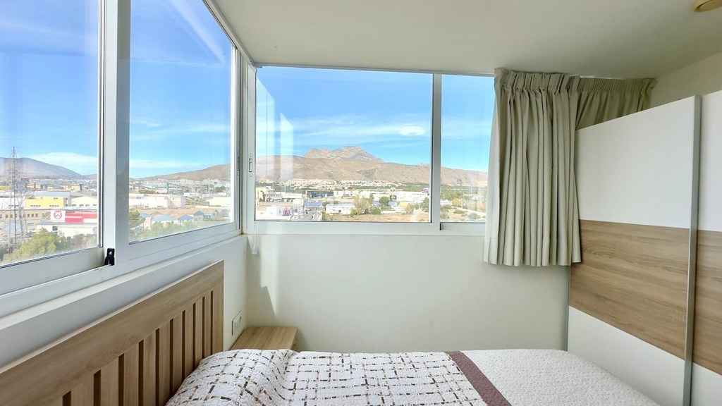 Moderný apartmán v Finestrat s bazénom