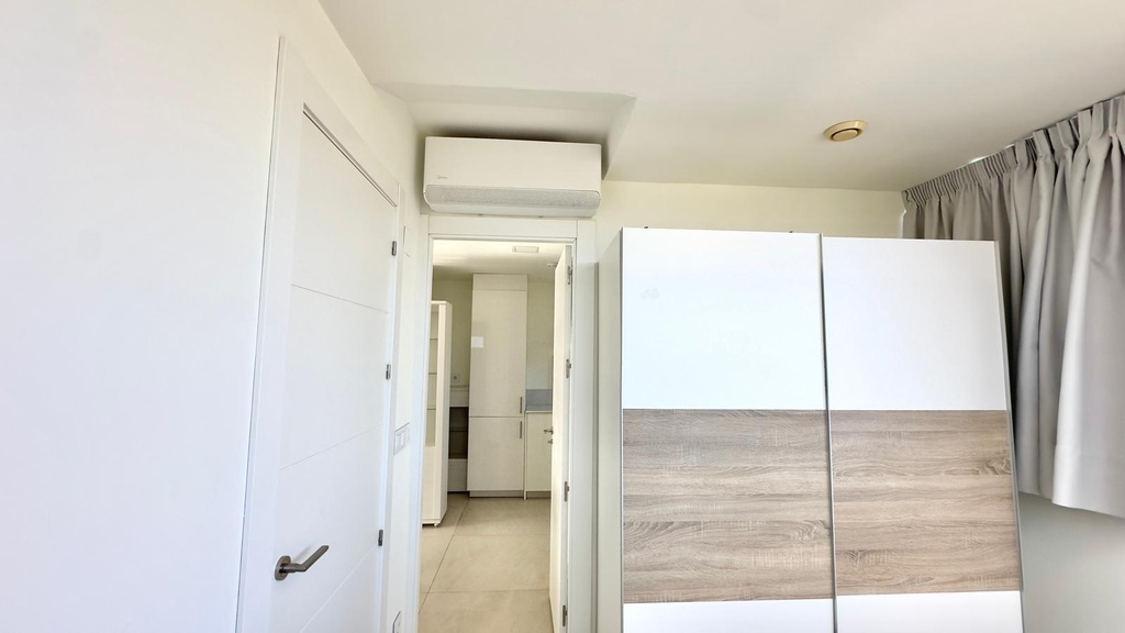 Moderný apartmán v Finestrat s bazénom