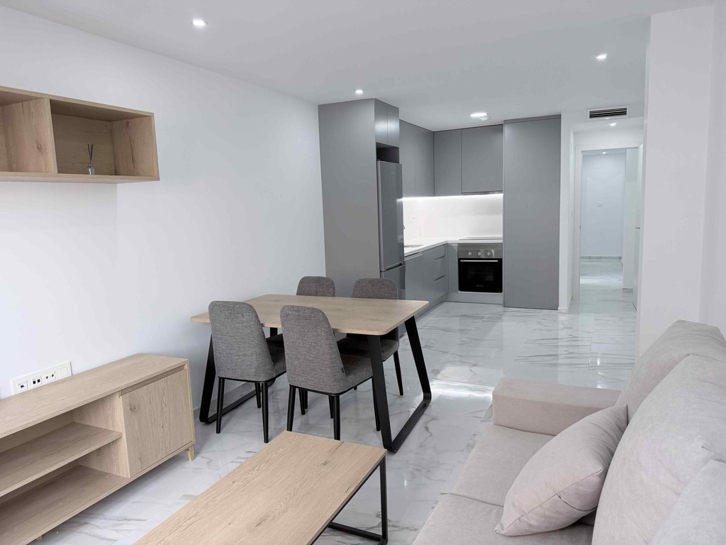 Moderný apartmán v Torrevieja – Costa Blanca