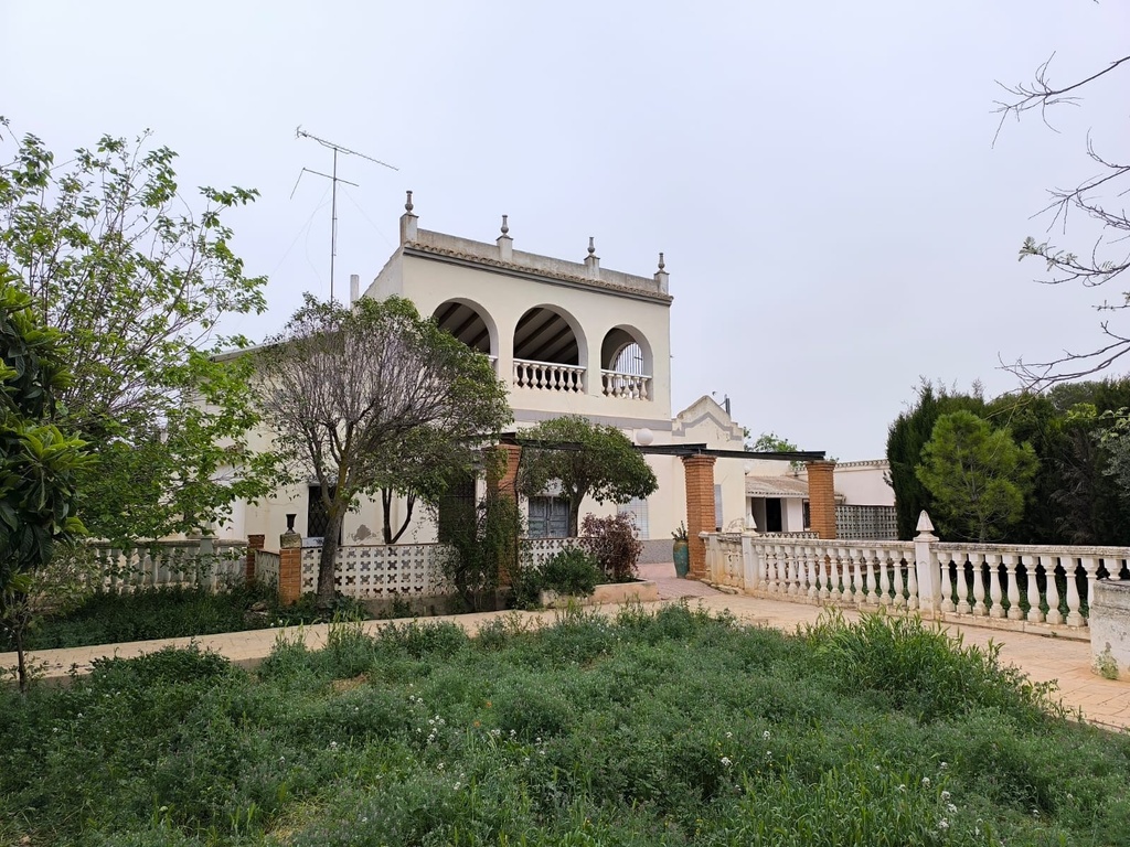 Moderná vila v Yecla – Inland