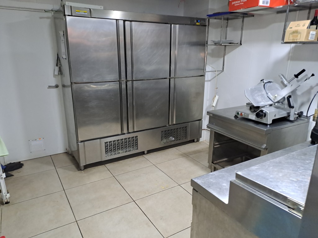 Moderný Commercial v La Mata – Costa Blanca