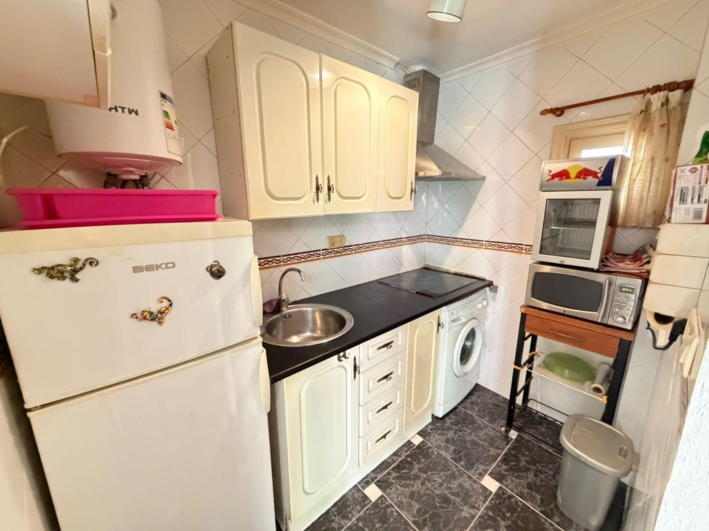 Moderný apartmán v Torrevieja – La Mata