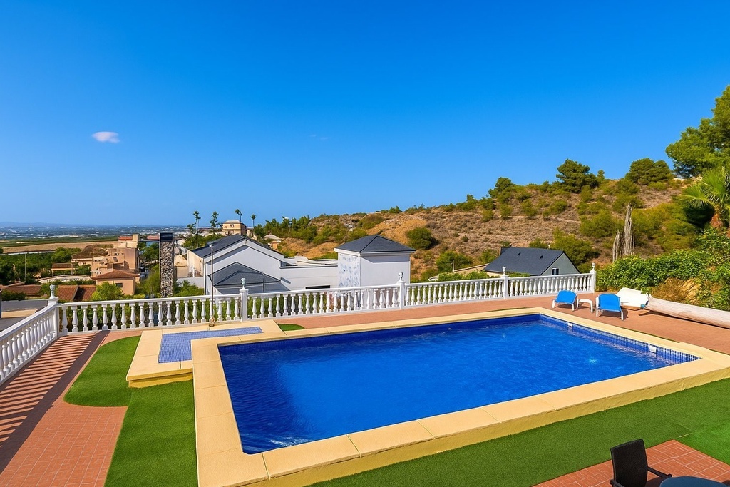 Moderná vila v Algorfa – Inland