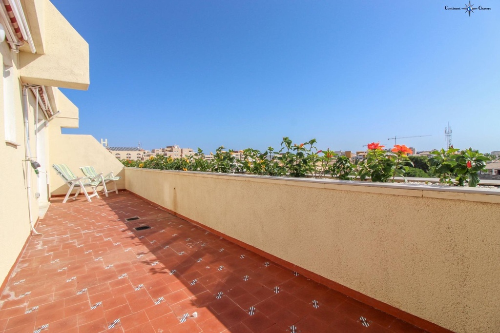 Moderný penthouse v Torrevieja – Punta Prima