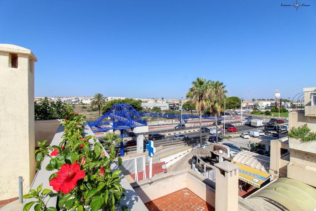 Moderný penthouse v Torrevieja – Punta Prima