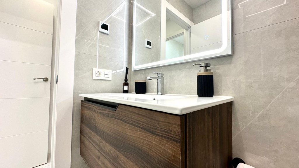 Moderný apartmán v Torrevieja – Playa Del Cura
