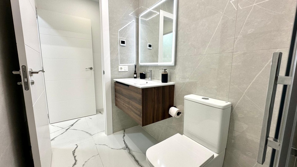 Moderný apartmán v Torrevieja – Playa Del Cura