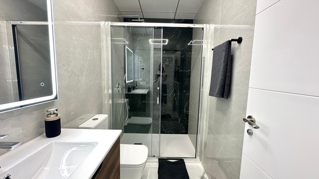 Moderný apartmán v Torrevieja – Playa Del Cura