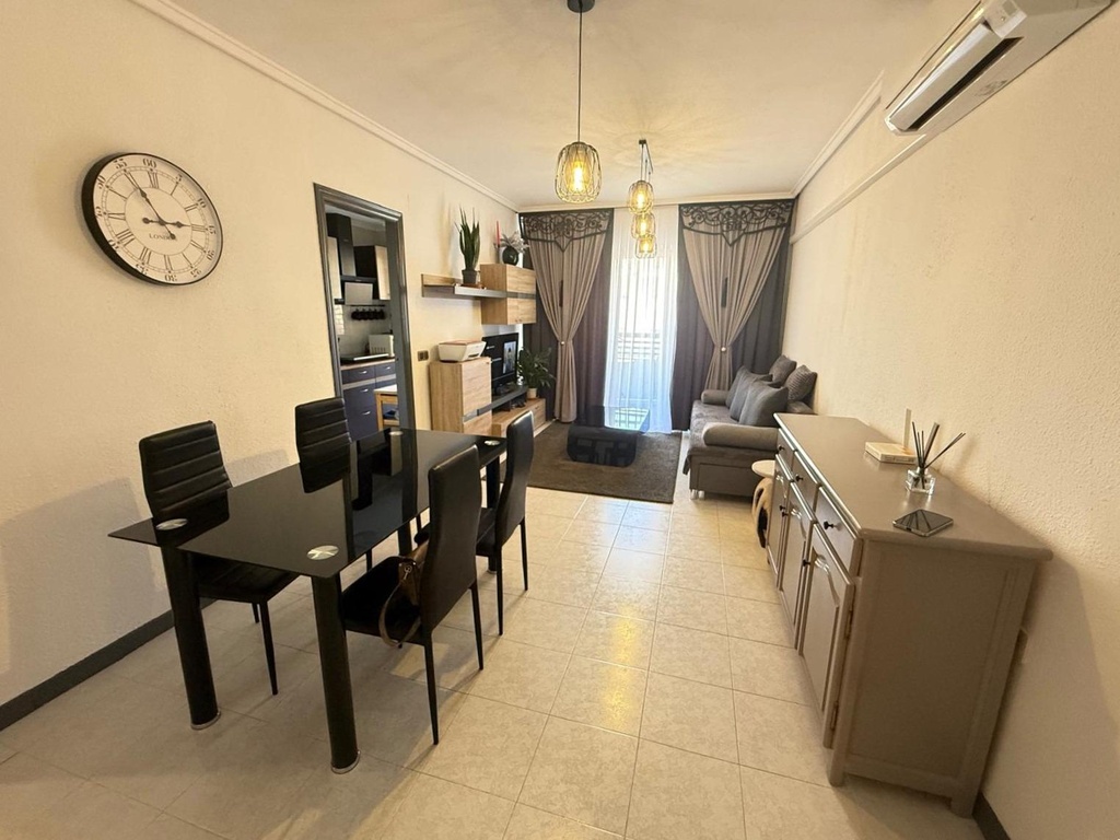 Moderný apartmán v Torrevieja – Parque De Las Naciones
