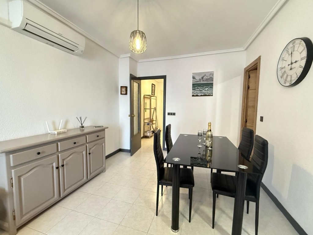 Moderný apartmán v Torrevieja – Parque De Las Naciones