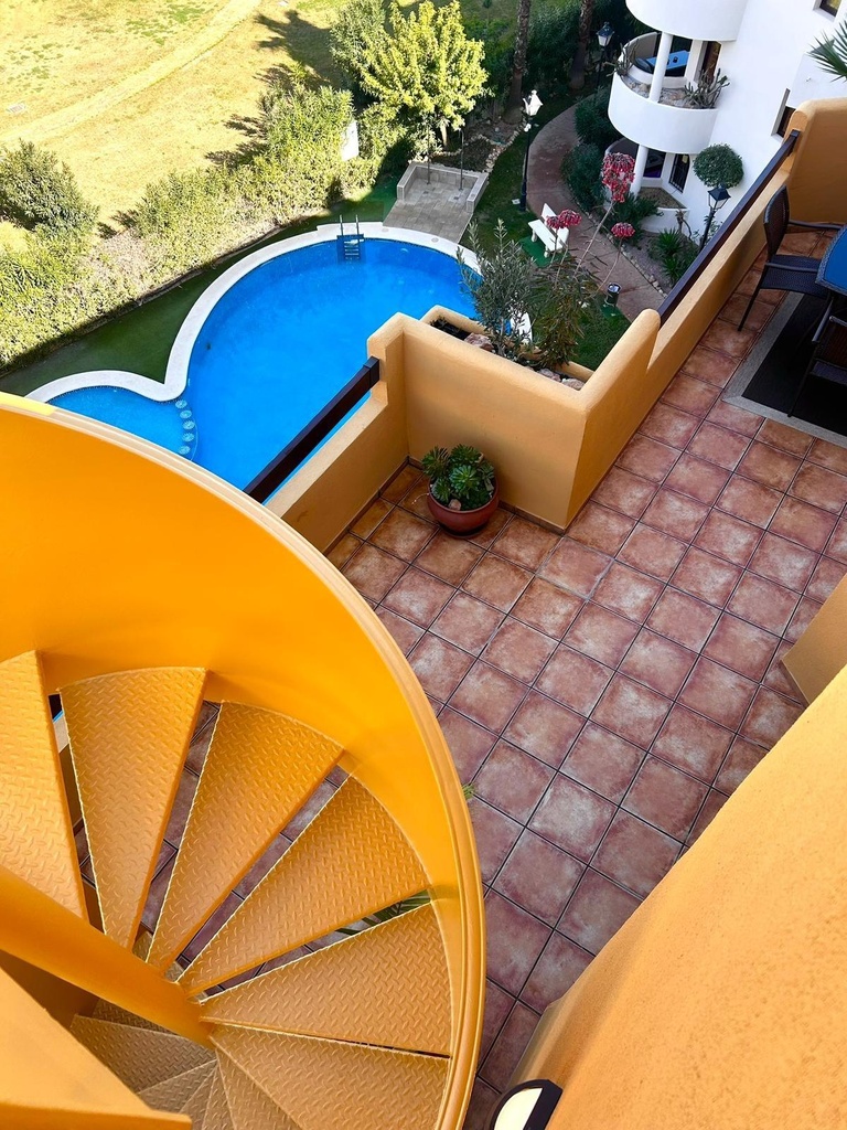 Moderný apartmán v Torrevieja – Punta Prima