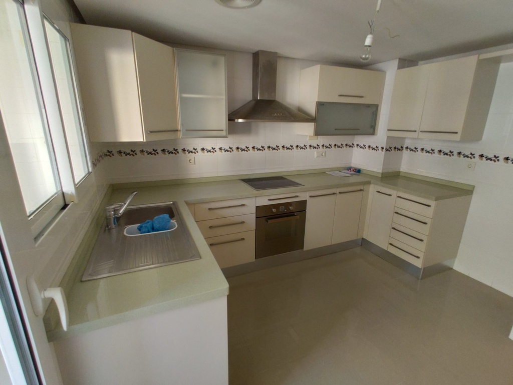 Moderný apartmán v Torrevieja – Puerto