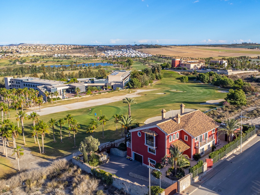 Luxusná vila v Algorfa – Inland