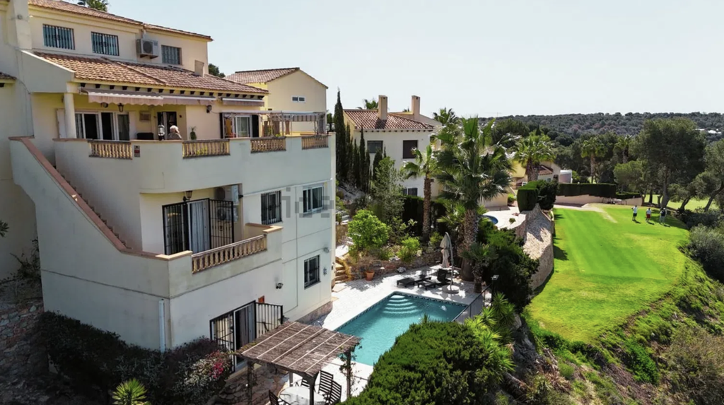 Moderná vila v Villamartin – Costa Blanca