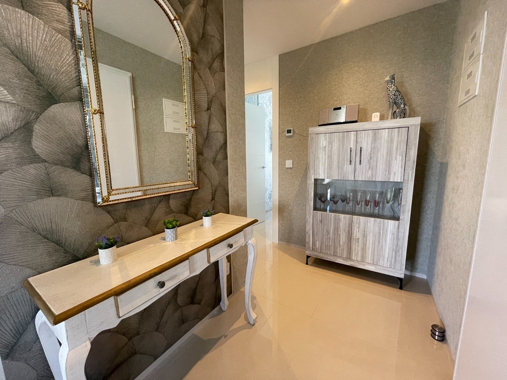 Moderný apartmán v Rojales – Inland
