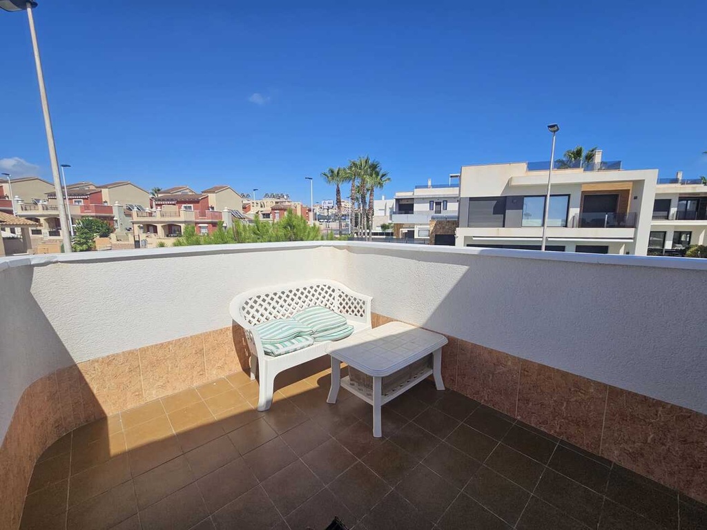 Moderná vila v Torrevieja – Torre Del Moro