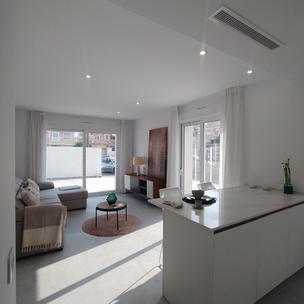 Moderný apartmán v Torrevieja – Torreblanca