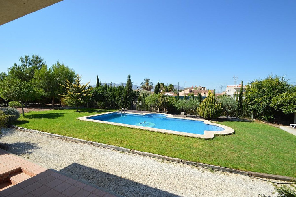 Moderná vila v Callosa de Segura – Callosilla