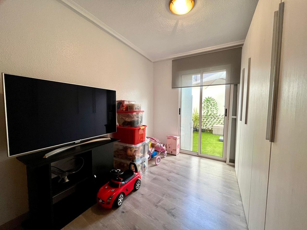 Moderný apartmán v Torrevieja – Costa Blanca