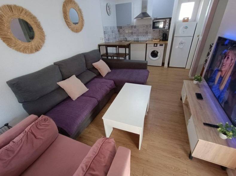 Moderný apartmán v Torrevieja – Los Balcones