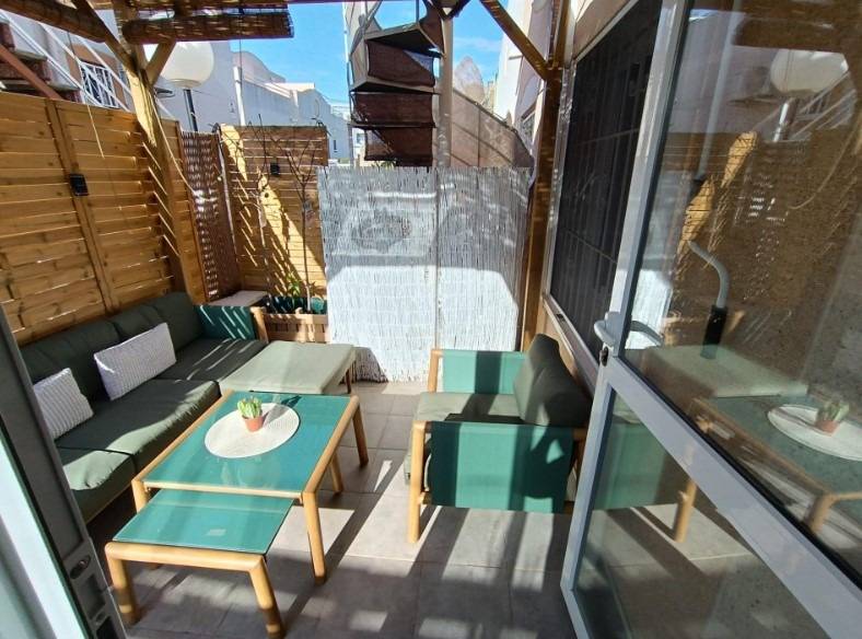 Moderný apartmán v Torrevieja – Los Balcones