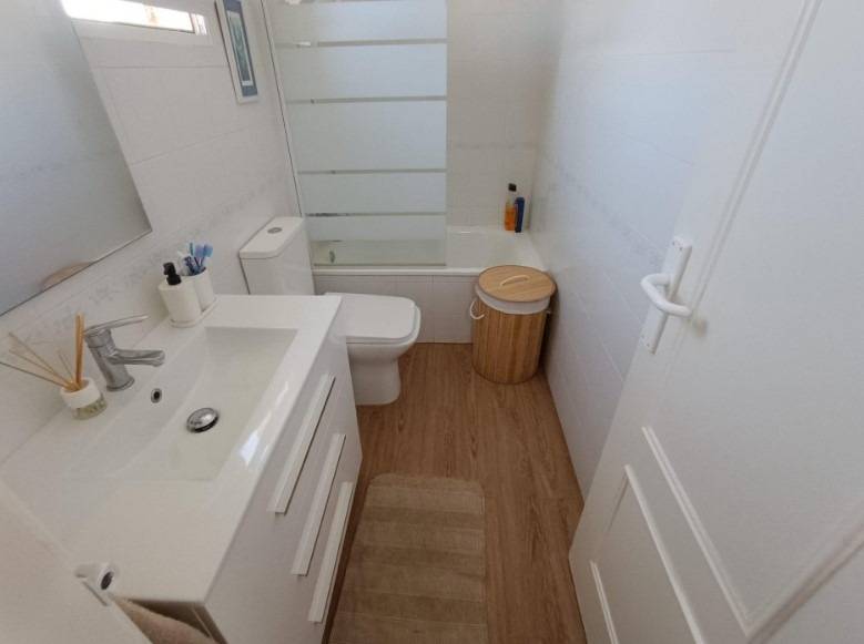 Moderný apartmán v Torrevieja – Los Balcones
