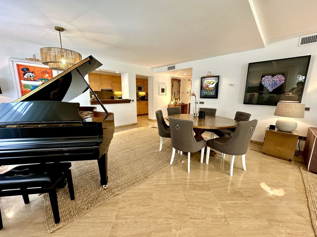 Moderný apartmán v Rio Real Golf – Costa del Sol