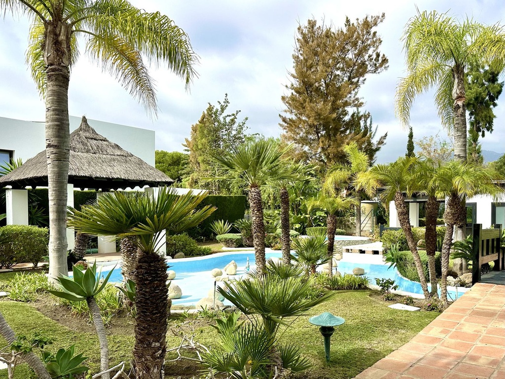 Moderný apartmán v Rio Real Golf – Costa del Sol