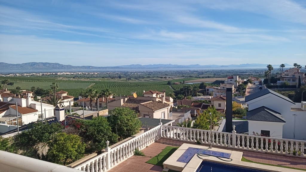 Moderná vila v Algorfa – Inland