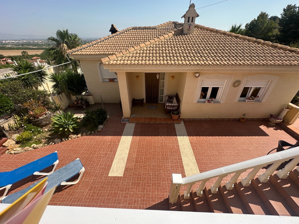 Moderná vila v Algorfa – Inland