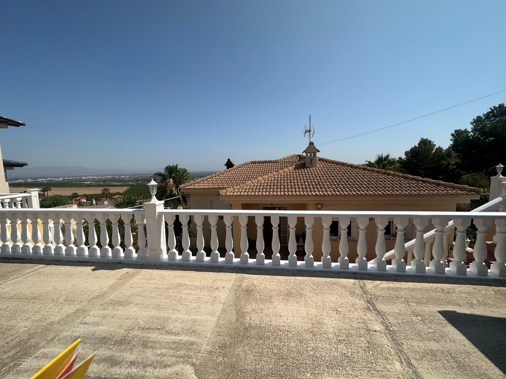Moderná vila v Algorfa – Inland
