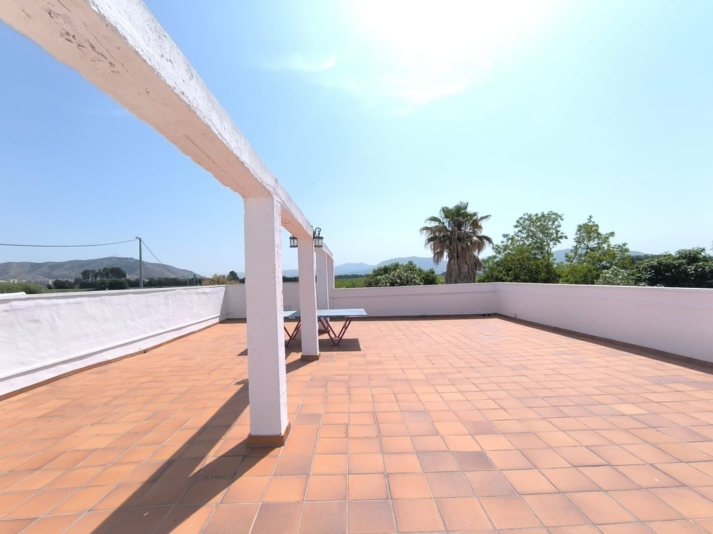 Moderná vila v Villena – Inland