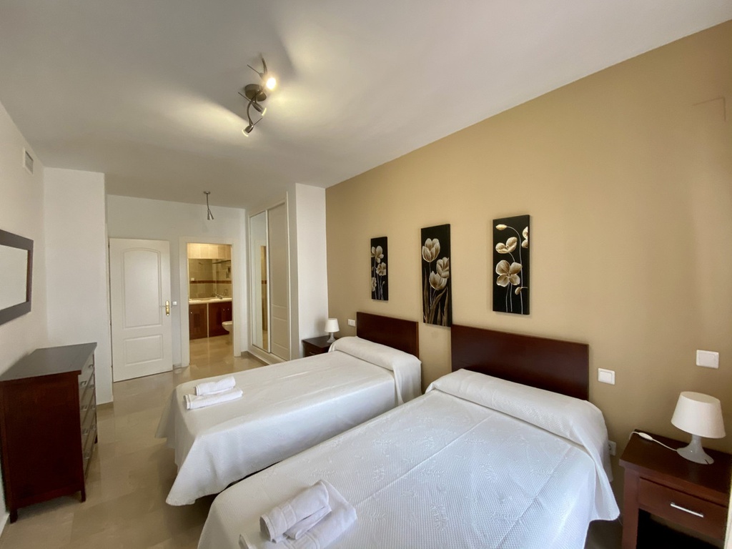 Moderný apartmán v Lauro Golf – Inland