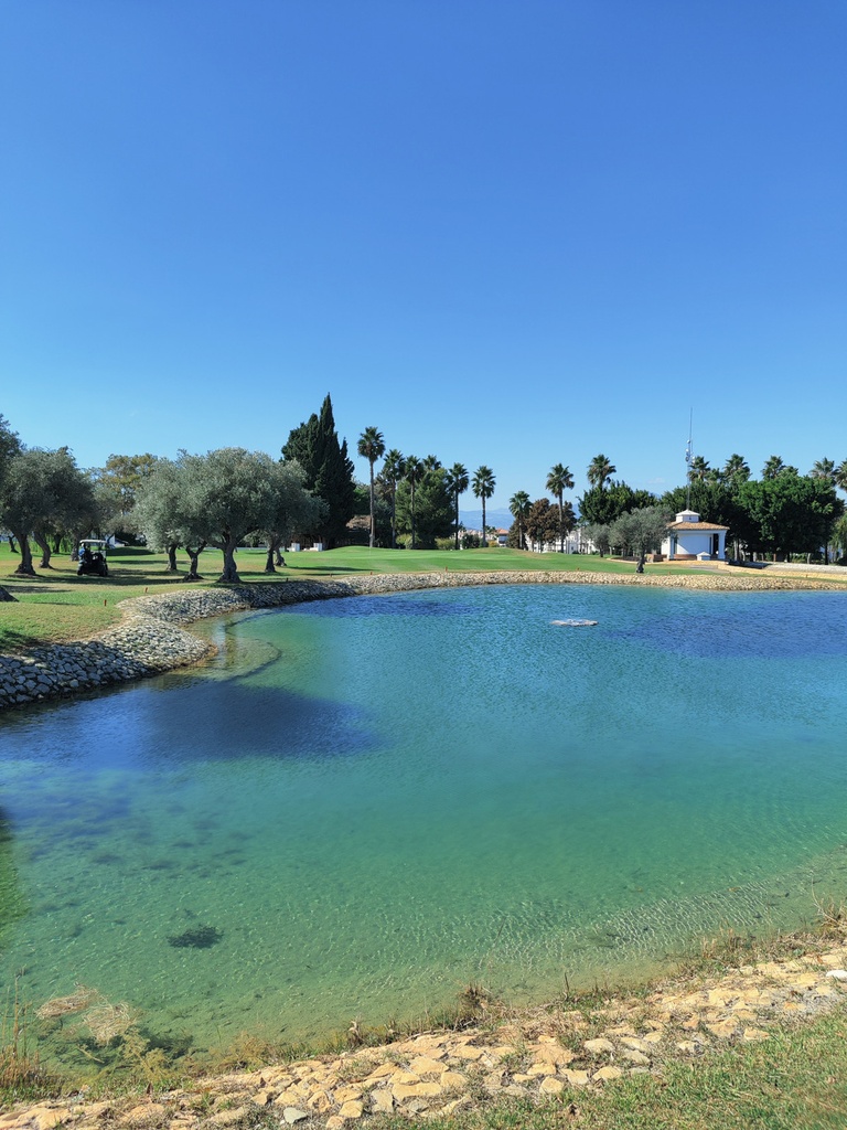 Moderný apartmán v Lauro Golf – Inland