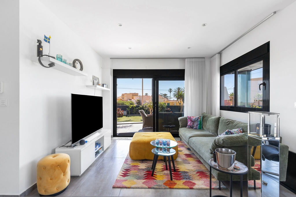 Luxusná vila v Torrevieja – Rosaleda