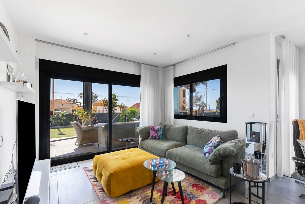 Luxusná vila v Torrevieja – Rosaleda