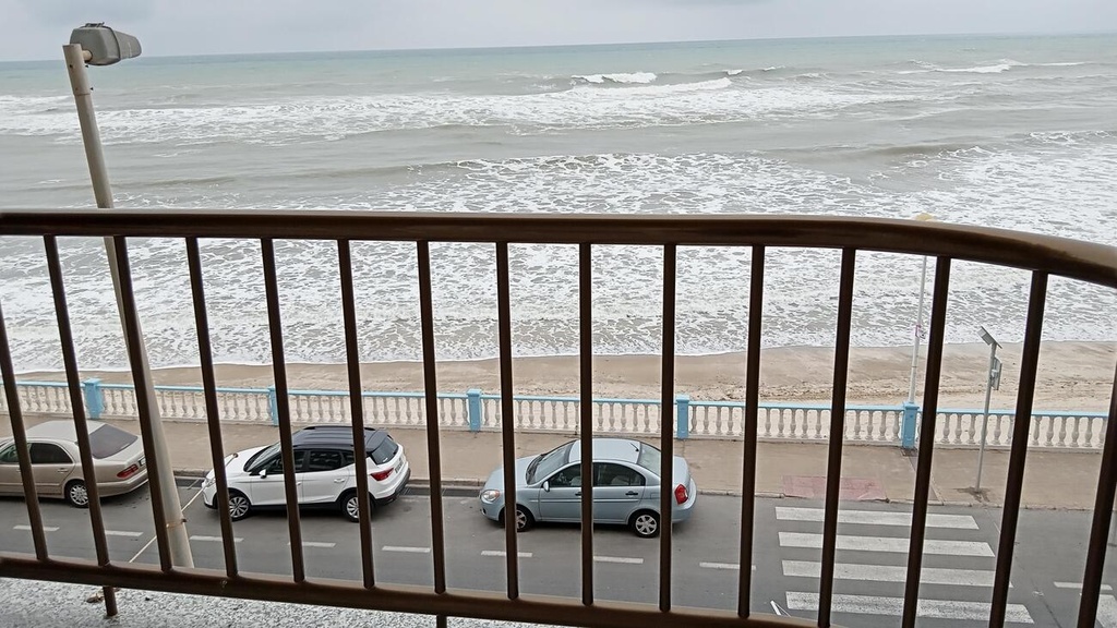 Moderný apartmán v Torrevieja – Playa Los Locos